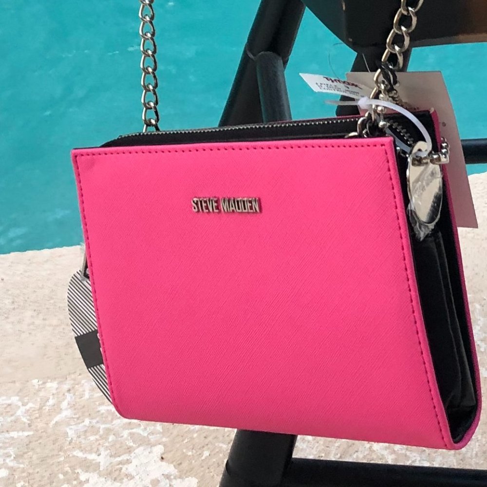 A new stylish purse